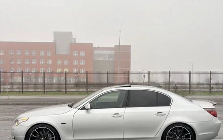 BMW 5 серия, 2005 год, 750 000 рублей, 13 фотография