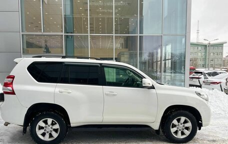Toyota Land Cruiser Prado 150 рестайлинг 2, 2014 год, 2 690 000 рублей, 4 фотография