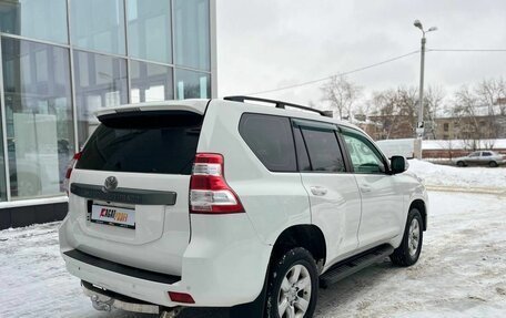 Toyota Land Cruiser Prado 150 рестайлинг 2, 2014 год, 2 690 000 рублей, 5 фотография