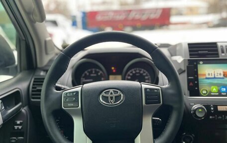 Toyota Land Cruiser Prado 150 рестайлинг 2, 2014 год, 2 690 000 рублей, 19 фотография