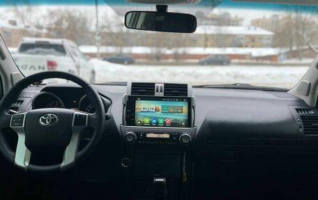 Toyota Land Cruiser Prado 150 рестайлинг 2, 2014 год, 2 690 000 рублей, 17 фотография