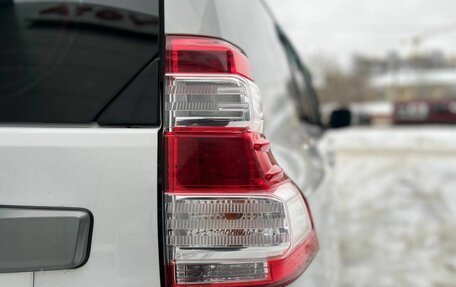 Toyota Land Cruiser Prado 150 рестайлинг 2, 2014 год, 2 690 000 рублей, 22 фотография