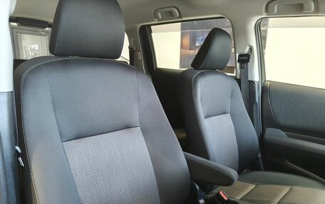 Toyota Sienta II, 2021 год, 1 540 000 рублей, 12 фотография