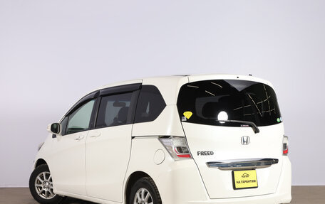 Honda Freed I, 2013 год, 1 179 000 рублей, 5 фотография