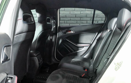 Mercedes-Benz GLA, 2016 год, 1 890 000 рублей, 20 фотография