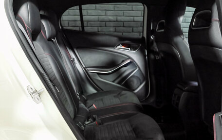 Mercedes-Benz GLA, 2016 год, 1 890 000 рублей, 19 фотография