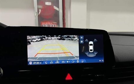 Hyundai Elantra, 2022 год, 1 300 230 рублей, 17 фотография