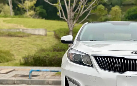 KIA K5 II, 2017 год, 1 048 420 рублей, 4 фотография