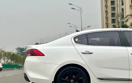 KIA K5 II, 2017 год, 1 048 420 рублей, 15 фотография