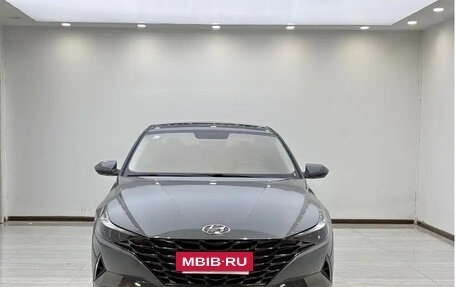 Hyundai Elantra, 2023 год, 1 100 000 рублей, 2 фотография