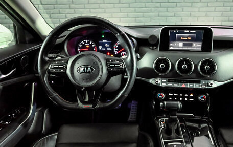 KIA Stinger I, 2018 год, 2 900 000 рублей, 16 фотография