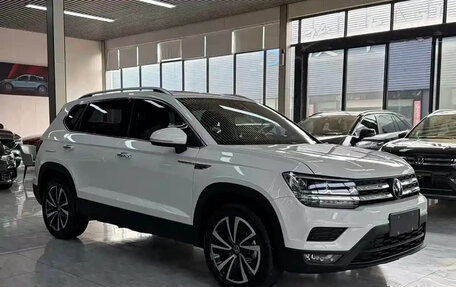 Volkswagen Tharu, 2021 год, 1 670 888 рублей, 3 фотография