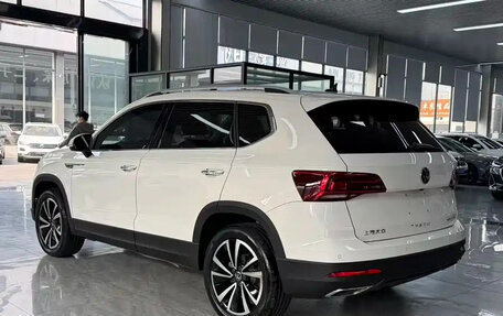 Volkswagen Tharu, 2021 год, 1 670 888 рублей, 9 фотография