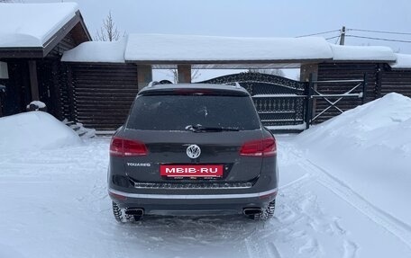 Volkswagen Touareg III, 2016 год, 3 050 000 рублей, 4 фотография