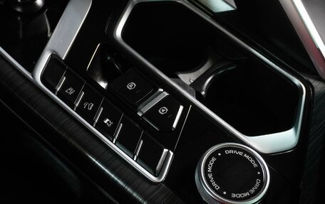 Geely Tugella FY11, 2022 год, 2 399 000 рублей, 24 фотография