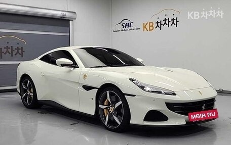 Ferrari Portofino, 2022 год, 23 000 000 рублей, 2 фотография