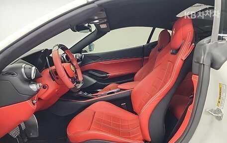 Ferrari Portofino, 2022 год, 23 000 000 рублей, 11 фотография