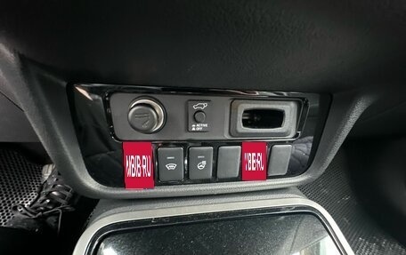 Mitsubishi Outlander III рестайлинг 3, 2021 год, 2 799 000 рублей, 9 фотография