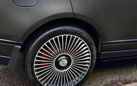 Land Rover Range Rover IV рестайлинг, 2018 год, 11 000 000 рублей, 7 фотография