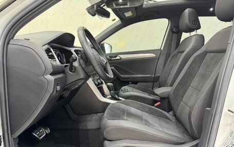 Volkswagen T-Roc I, 2022 год, 1 560 000 рублей, 9 фотография