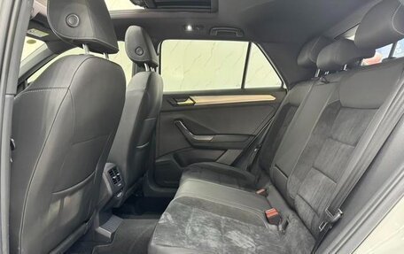 Volkswagen T-Roc I, 2022 год, 1 560 000 рублей, 10 фотография