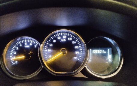 Renault Logan II, 2020 год, 620 000 рублей, 8 фотография