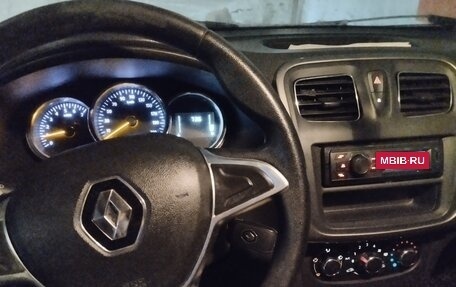 Renault Logan II, 2020 год, 620 000 рублей, 7 фотография