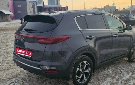 KIA Sportage IV рестайлинг, 2020 год, 2 550 000 рублей, 6 фотография