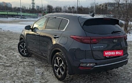 KIA Sportage IV рестайлинг, 2020 год, 2 550 000 рублей, 5 фотография