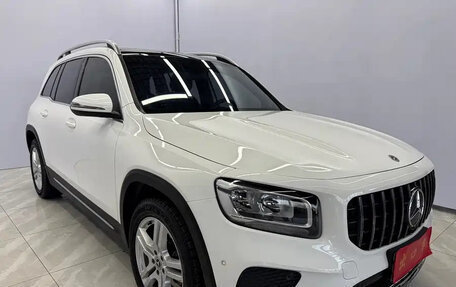 Mercedes-Benz GLB, 2022 год, 2 650 888 рублей, 3 фотография