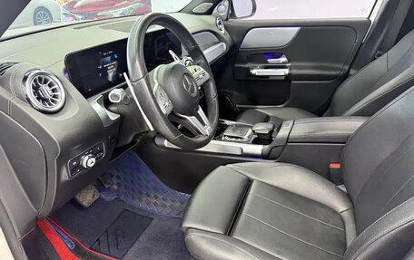 Mercedes-Benz GLB, 2022 год, 2 650 888 рублей, 7 фотография