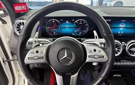 Mercedes-Benz GLB, 2022 год, 2 650 888 рублей, 16 фотография