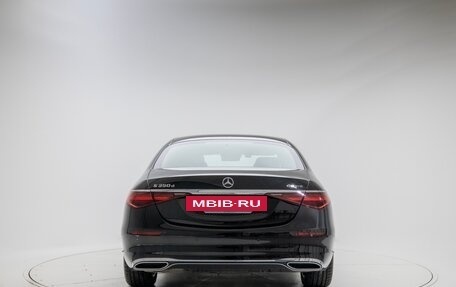 Mercedes-Benz S-Класс, 2024 год, 12 880 000 рублей, 3 фотография