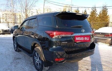 Toyota Fortuner II, 2020 год, 3 500 000 рублей, 6 фотография