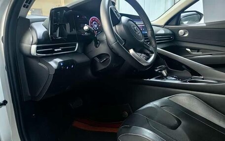 Hyundai Elantra, 2023 год, 1 220 230 рублей, 12 фотография