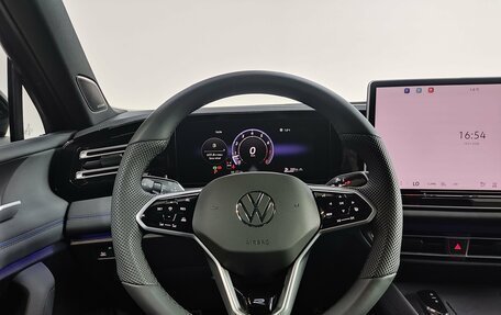 Volkswagen Tiguan, 2025 год, 5 000 000 рублей, 11 фотография