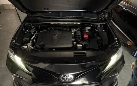 Toyota Camry, 2021 год, 3 600 000 рублей, 4 фотография