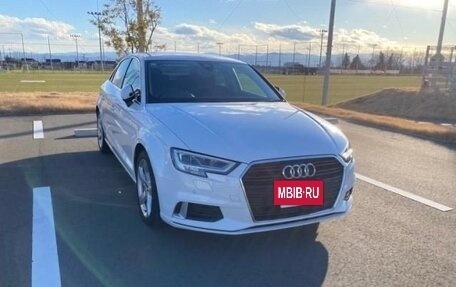 Audi A3, 2018 год, 1 460 000 рублей, 2 фотография