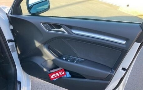 Audi A3, 2018 год, 1 460 000 рублей, 11 фотография
