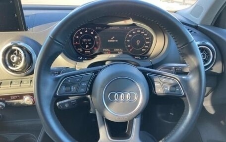 Audi A3, 2018 год, 1 460 000 рублей, 12 фотография