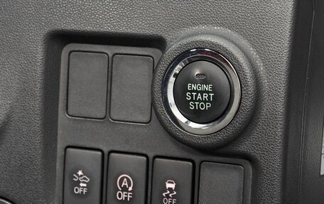 Toyota Passo III, 2016 год, 899 000 рублей, 13 фотография