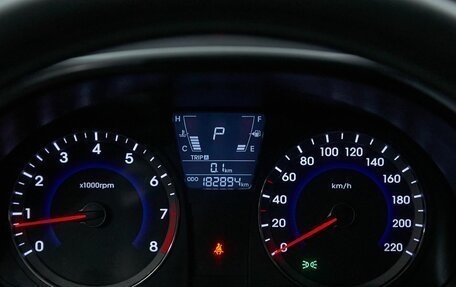 Hyundai Solaris II рестайлинг, 2013 год, 877 000 рублей, 12 фотография