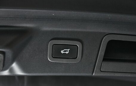 Land Rover Range Rover Velar I, 2019 год, 5 200 000 рублей, 26 фотография