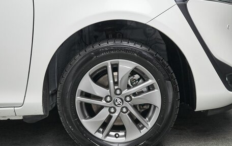 Toyota Sienta II, 2018 год, 1 695 000 рублей, 23 фотография