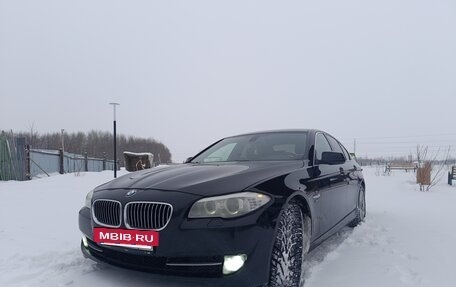 BMW 5 серия, 2011 год, 2 350 000 рублей, 13 фотография
