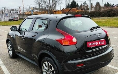 Nissan Juke II, 2011 год, 990 000 рублей, 6 фотография