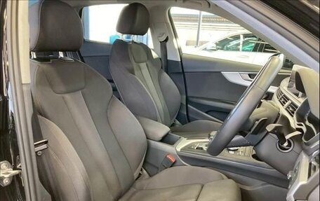 Audi A4, 2018 год, 1 240 610 рублей, 18 фотография