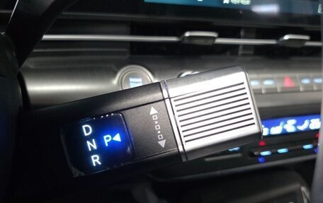 Hyundai Kona, 2023 год, 2 590 000 рублей, 14 фотография