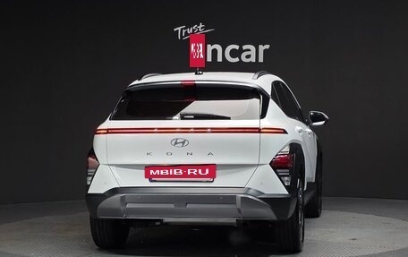 Hyundai Kona, 2023 год, 2 590 000 рублей, 4 фотография