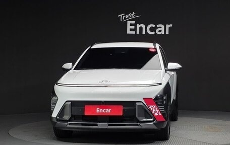 Hyundai Kona, 2023 год, 2 590 000 рублей, 3 фотография